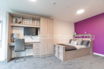 Room Shaw Street in Liverpool
