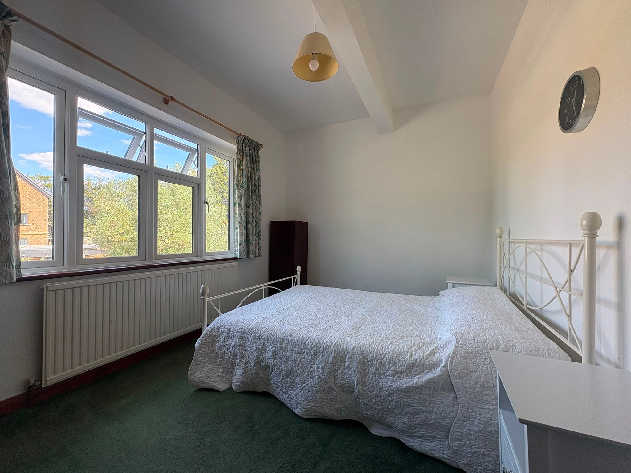 Flat Burlington Road in Greater London