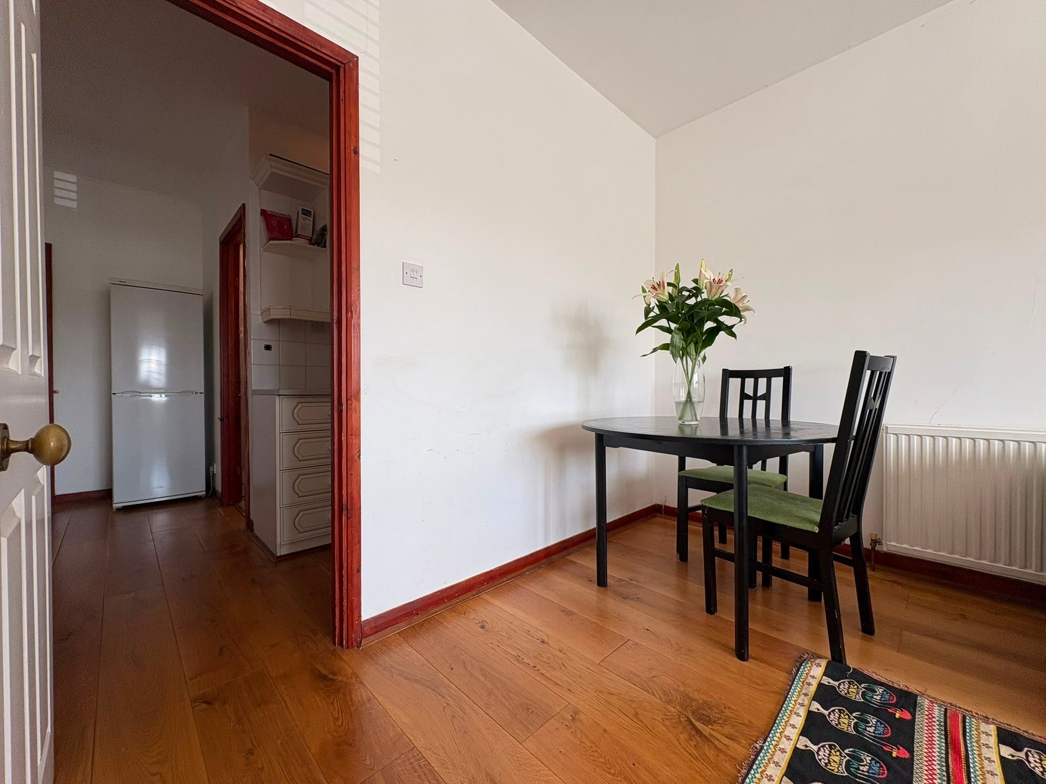 Flat Burlington Road in Greater London