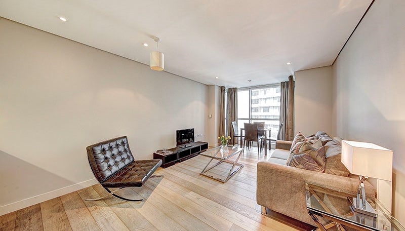 Flat Merchant Square in City of Westminster