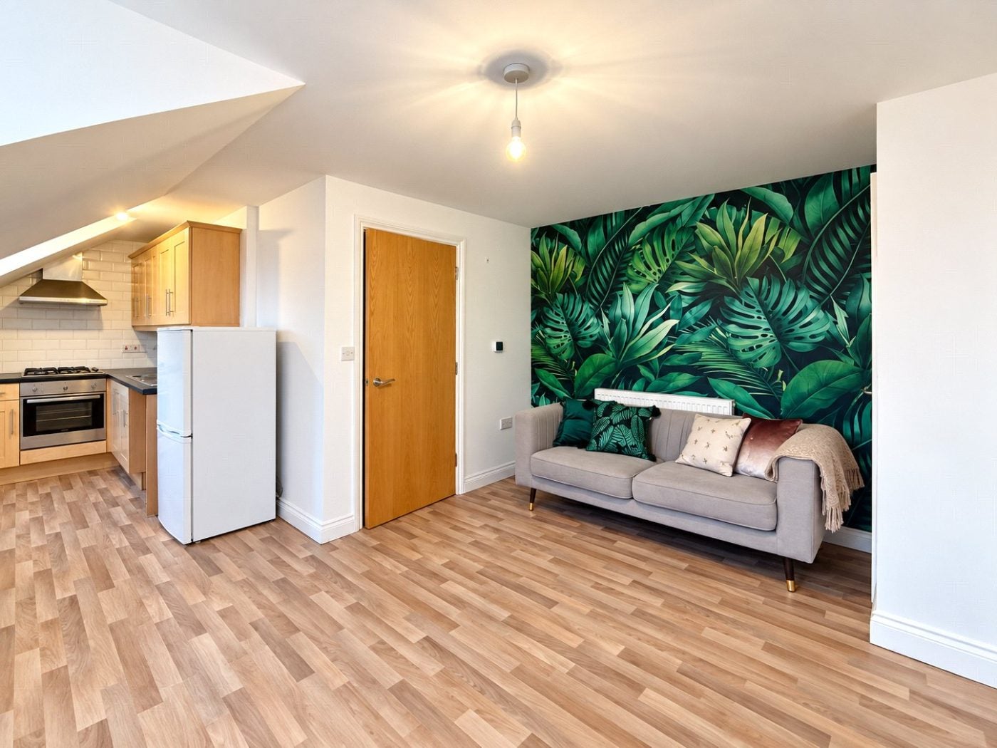 Flat Downend Road in Bristol