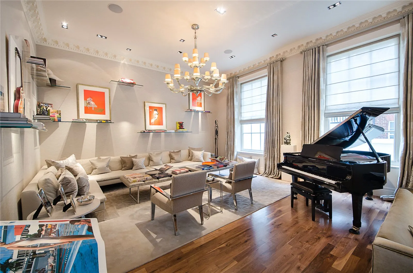 Flat Upper Grosvenor Street in City of Westminster