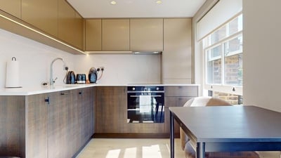 Flat Collingham Road in Greater London