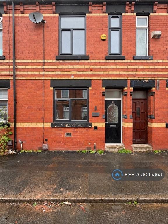 House West Street in Failsworth