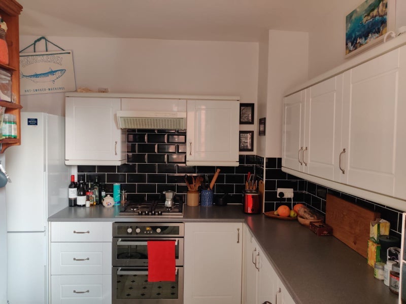 Flat Rossendale Street in Greater London