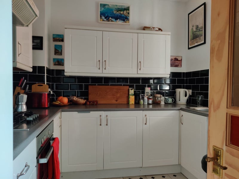 Flat Rossendale Street in Greater London