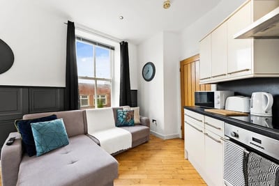 Flat Nelson Street in Kirklees