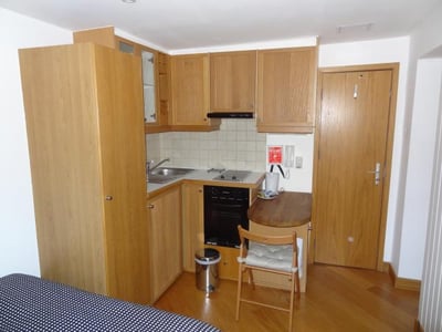 Flat Cartwright Gardens in Greater London
