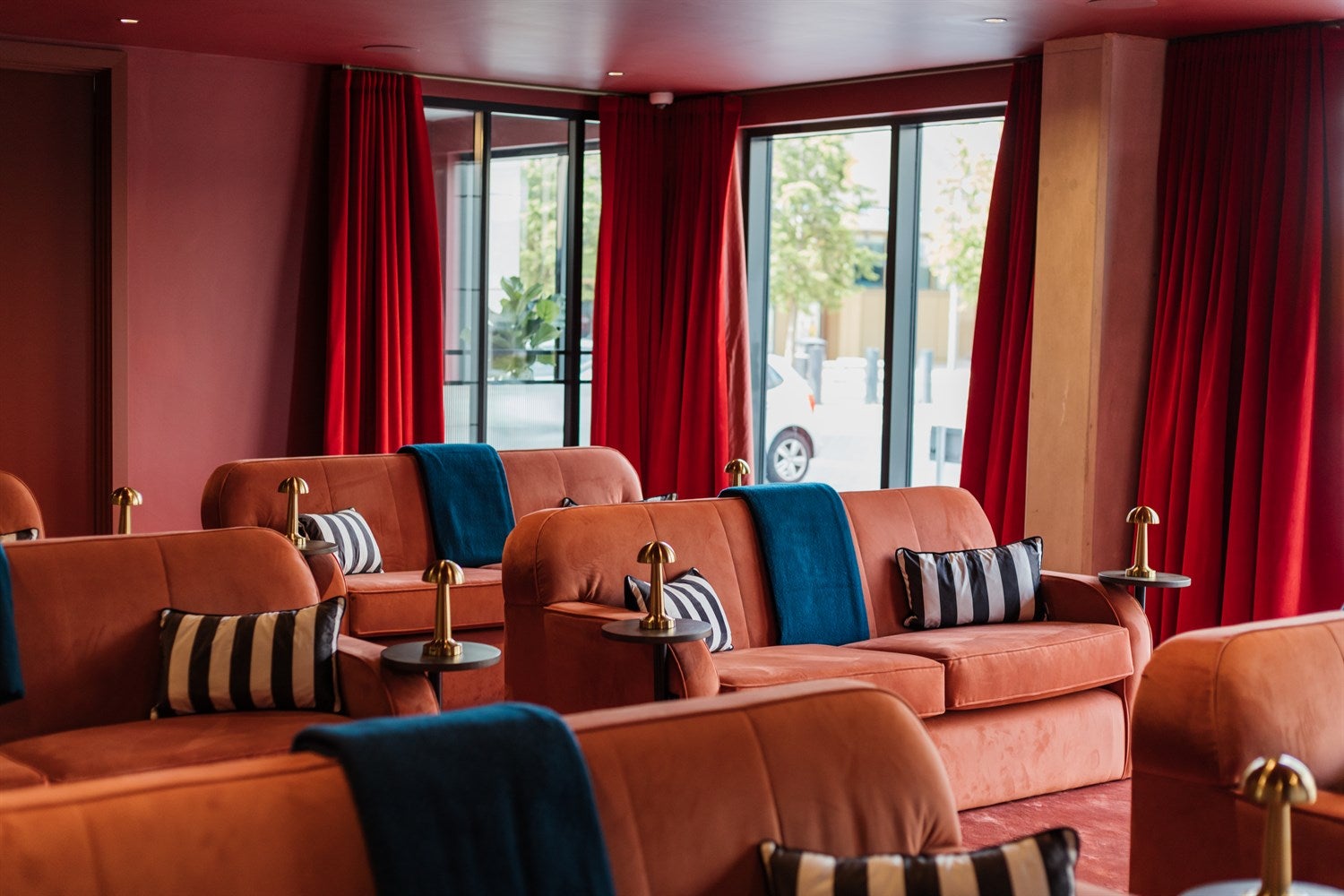 Flat New York Road in Leeds