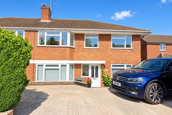 Flat Beechfield in Dacorum