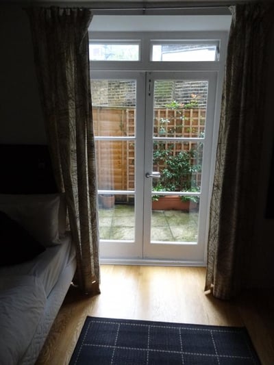 Flat Cartwright Gardens in Greater London