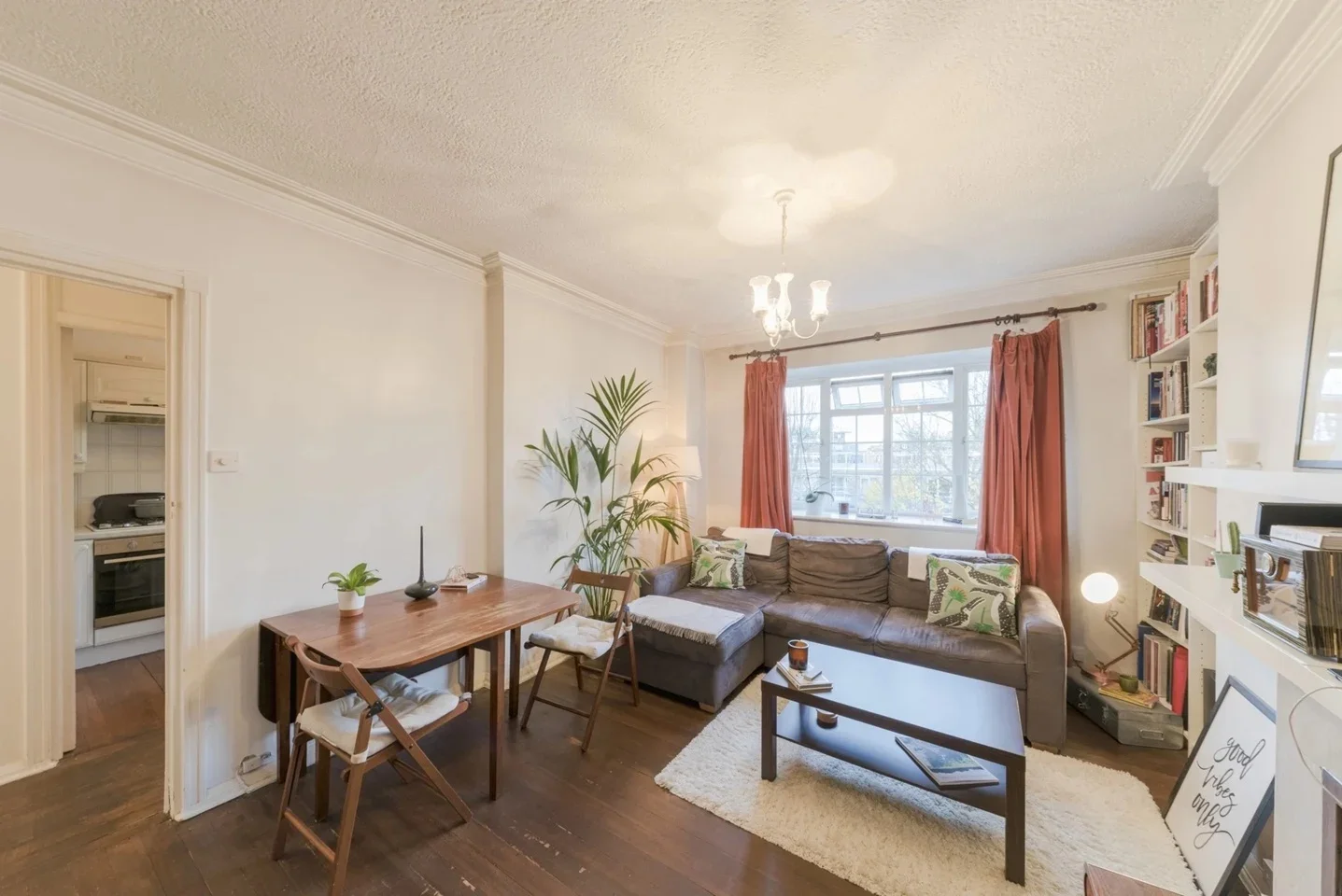 Flat West End Lane in Greater London