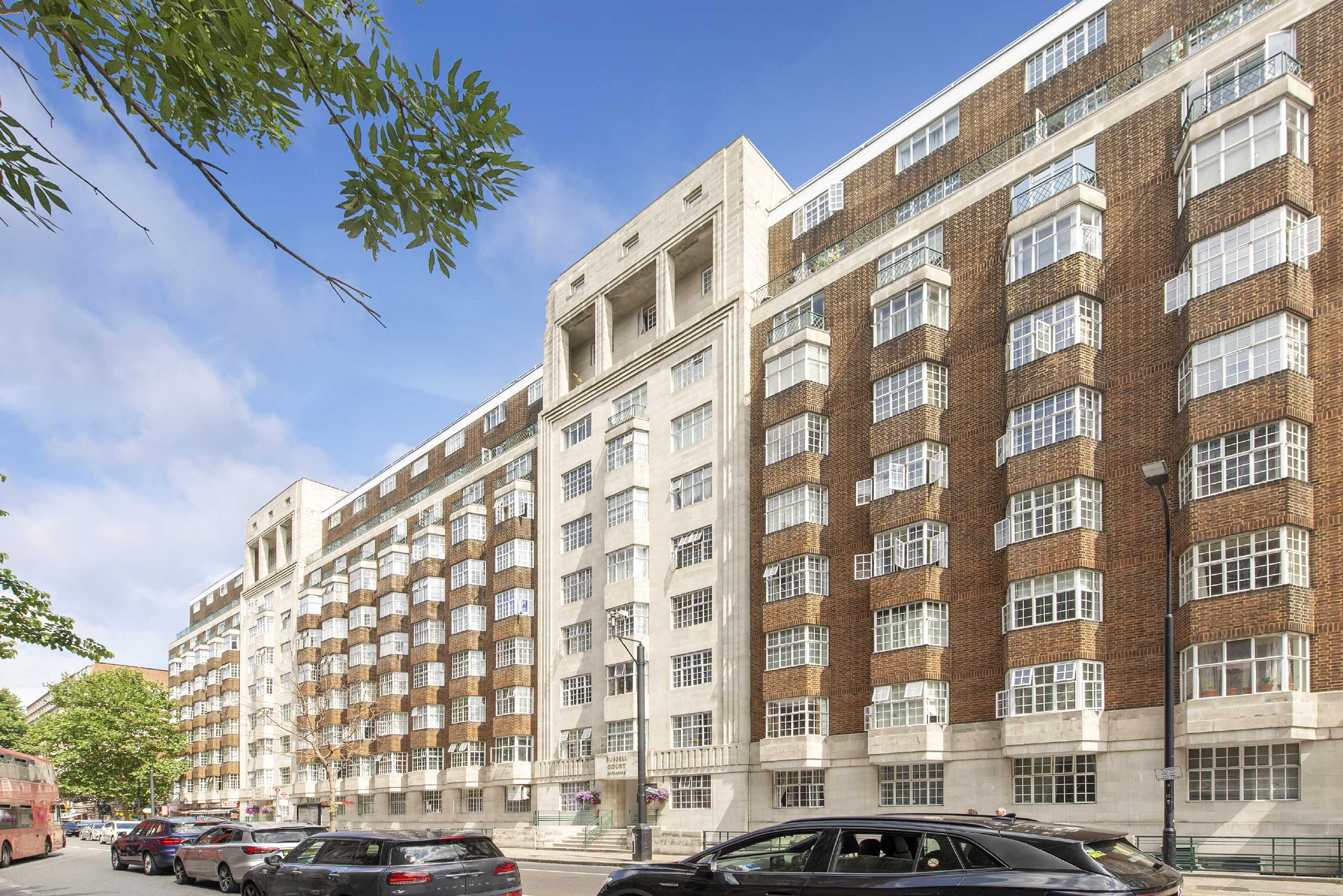Flat Woburn Place in Greater London