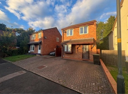 Flat Ford Road in Bromsgrove