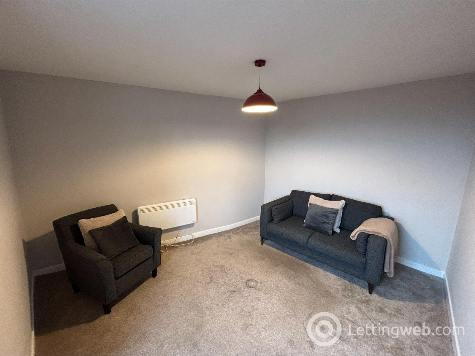 Flat Leith Walk in Edinburgh