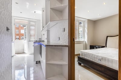 Flat Townshend Road in City of Westminster