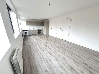 Flat Hagley Road in Birmingham