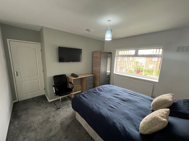 Room Harwell Close in Middlesbrough