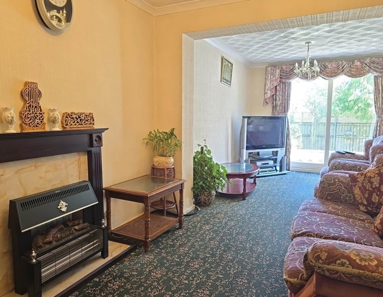 Room Harcourt Drive in Reading