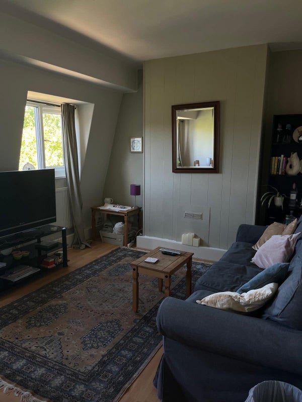 Room Wandle Way in Greater London