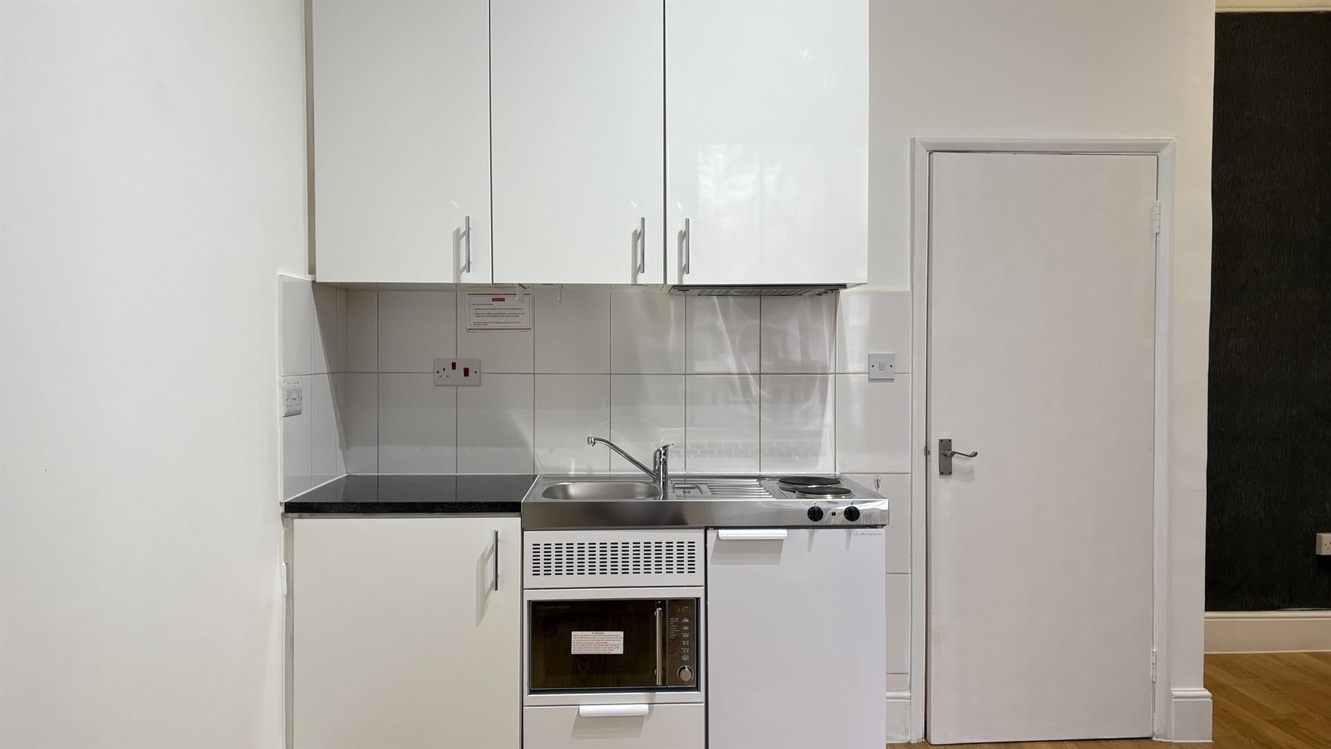 Flat Talbot Square in City of Westminster