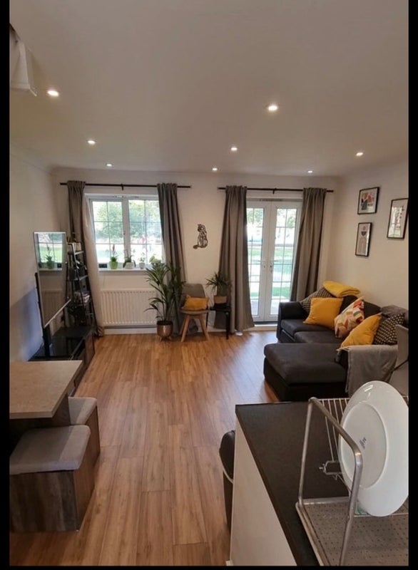 Room Bronti Close in Greater London
