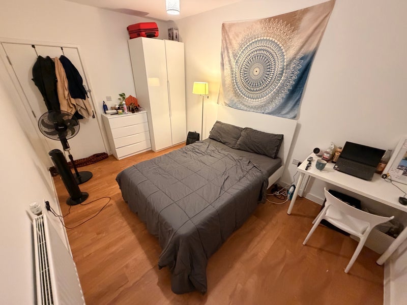 Room Frobisher Yard in Greater London