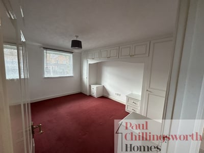 Flat Regency Court in Coventry