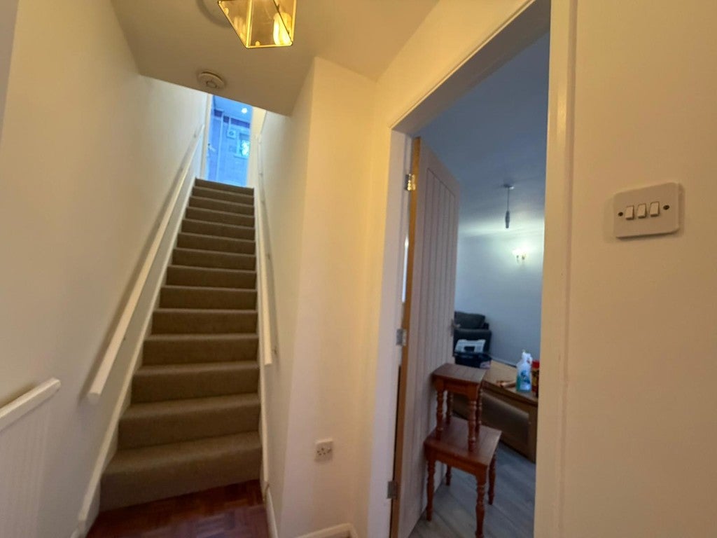 Room Little Barley Close in Leicester