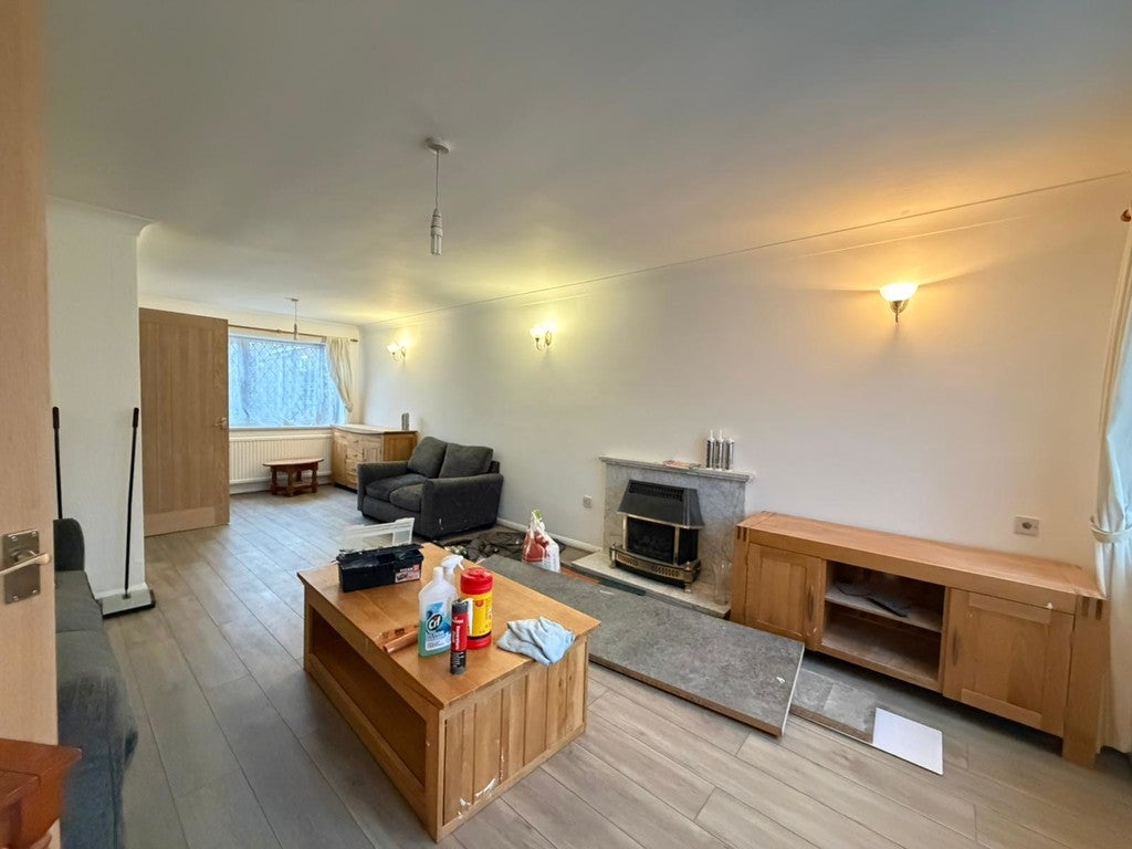 Room Little Barley Close in Leicester