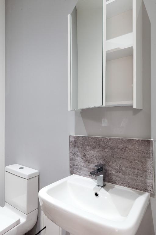 Room Lower Mounts in Northampton