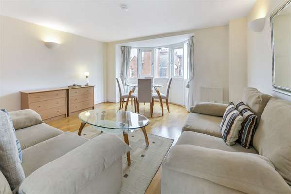 Flat Regency Street in City of Westminster