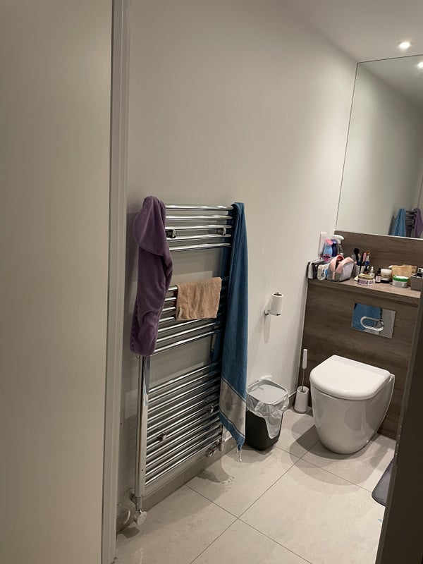 Room Gough Street in Greater London