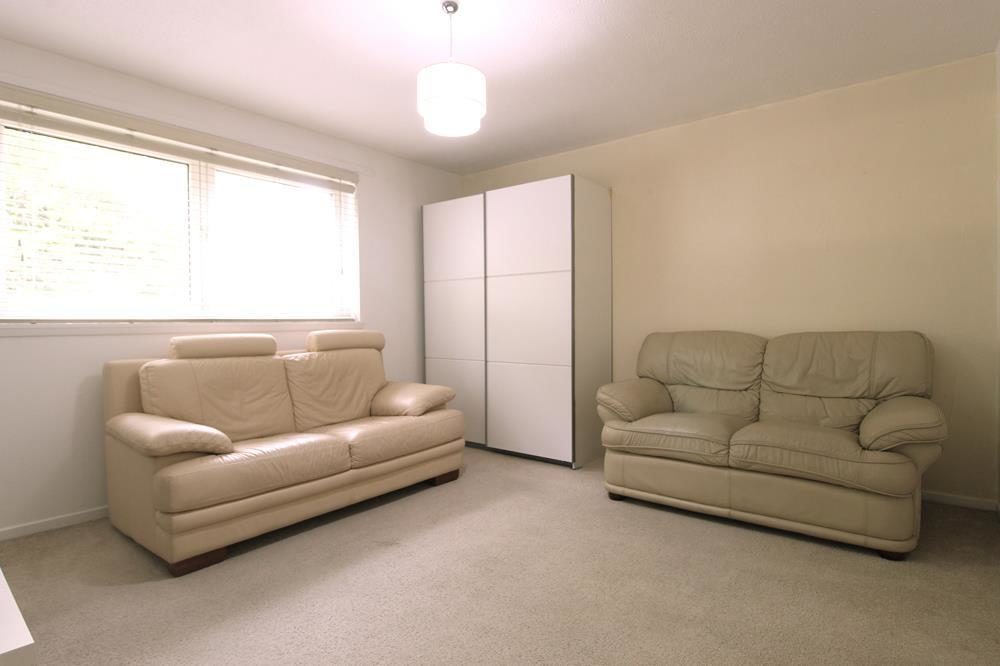 Flat Taransay Crescent in Aberdeen City