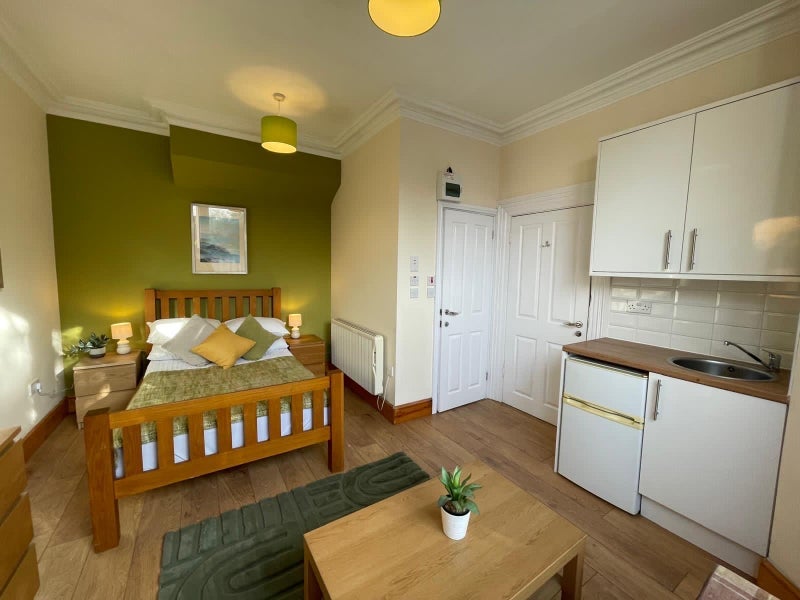 Room Station Street in Sandwell
