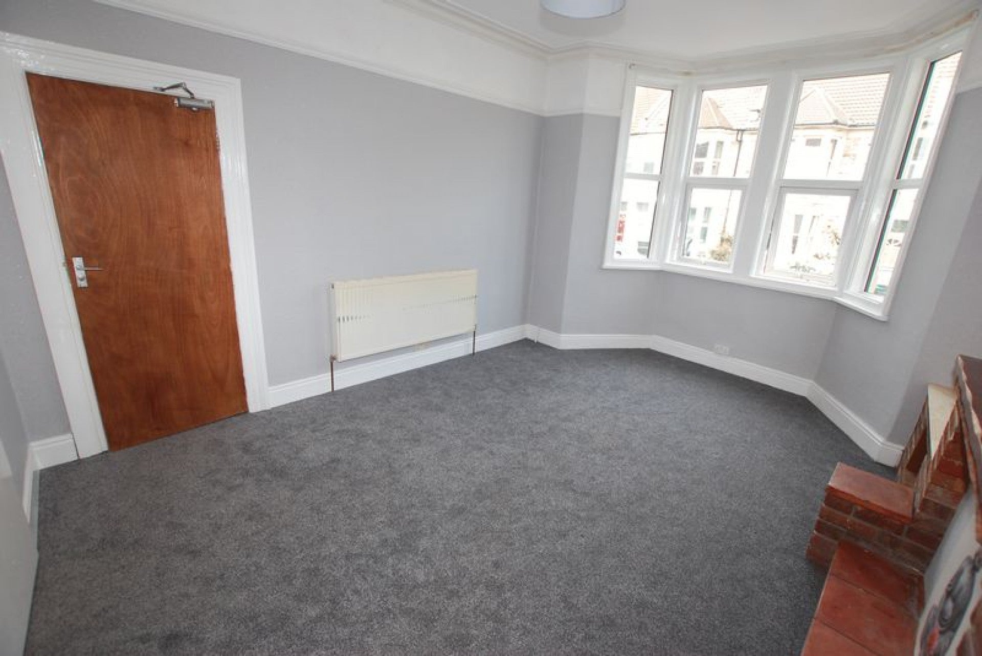 Flat Robertson Road in Bristol