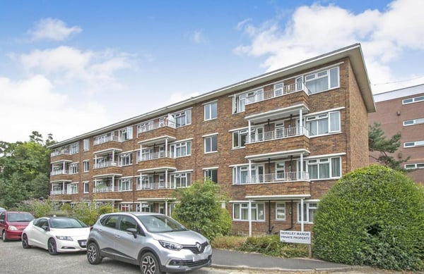 Flat Poole Road in Poole