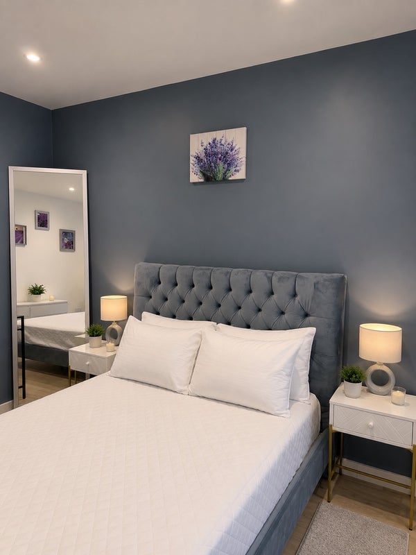 Room Hatcham Street in Greater London