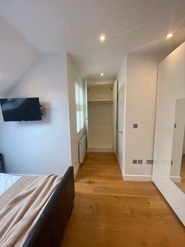 Room Horder Road in Greater London