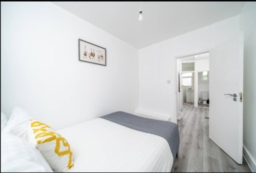 Room Munster Gardens in Greater London