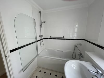 Flat Queen Street in Deal