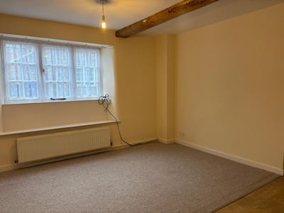 Flat Daventry Road in Daventry