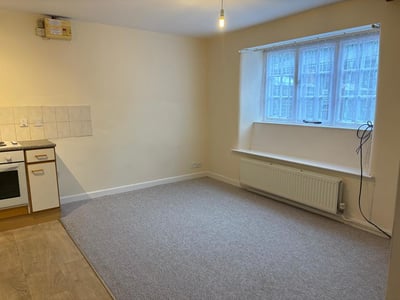 Flat Daventry Road in Daventry
