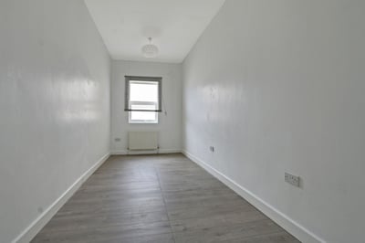 Flat Fonthill Road in Greater London