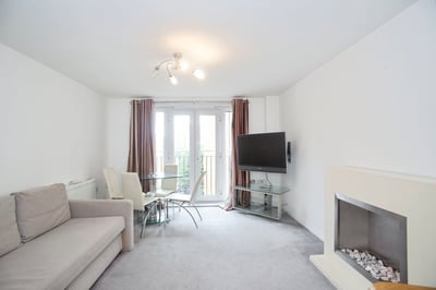 Flat Middlewood Street in Salford