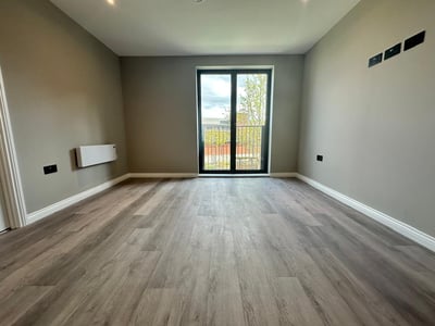 Flat Springwell Road in Leeds