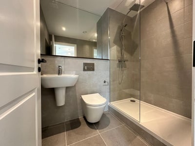 Flat Springwell Road in Leeds
