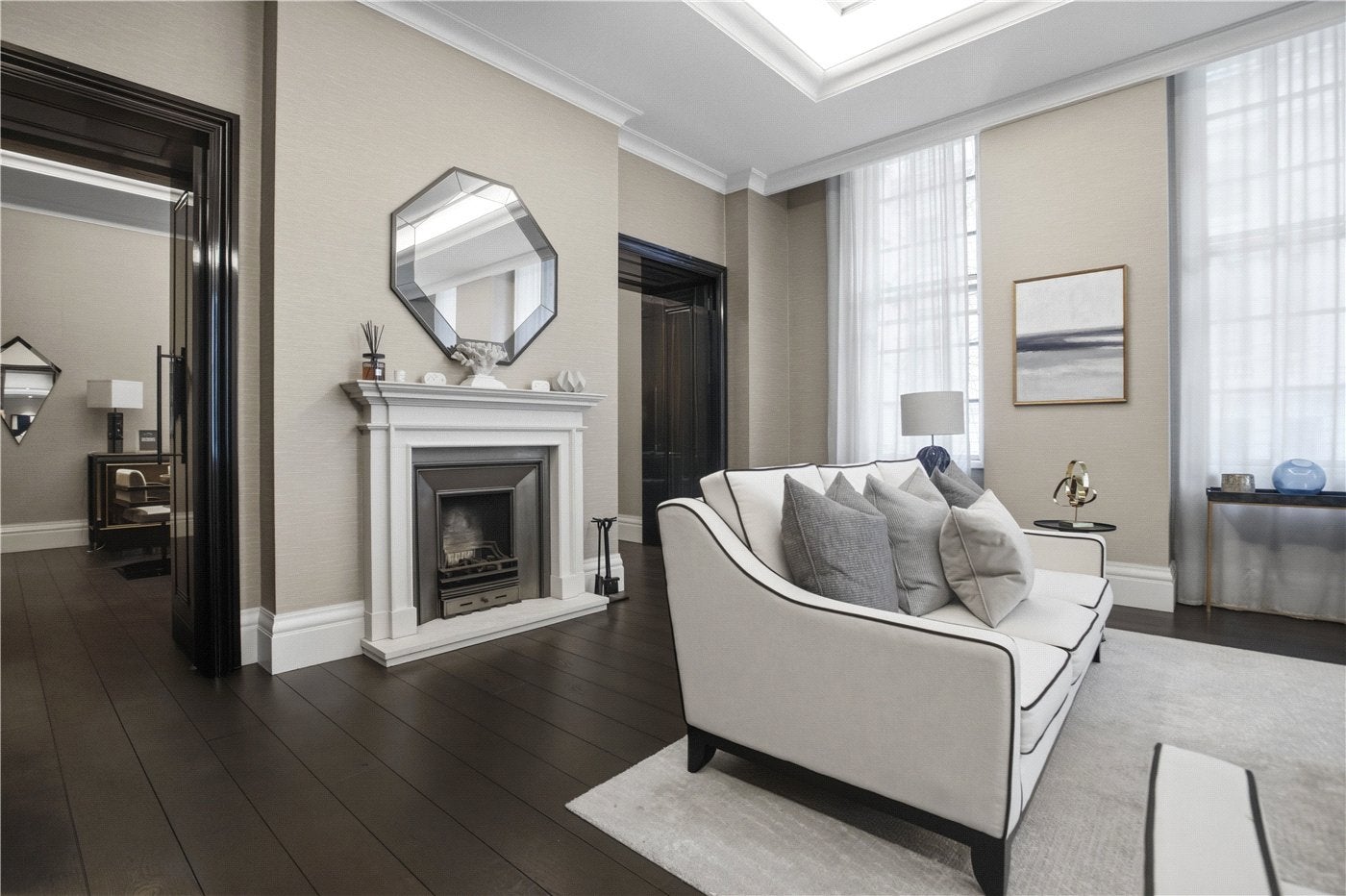 Flat Whitehall Place in City of Westminster