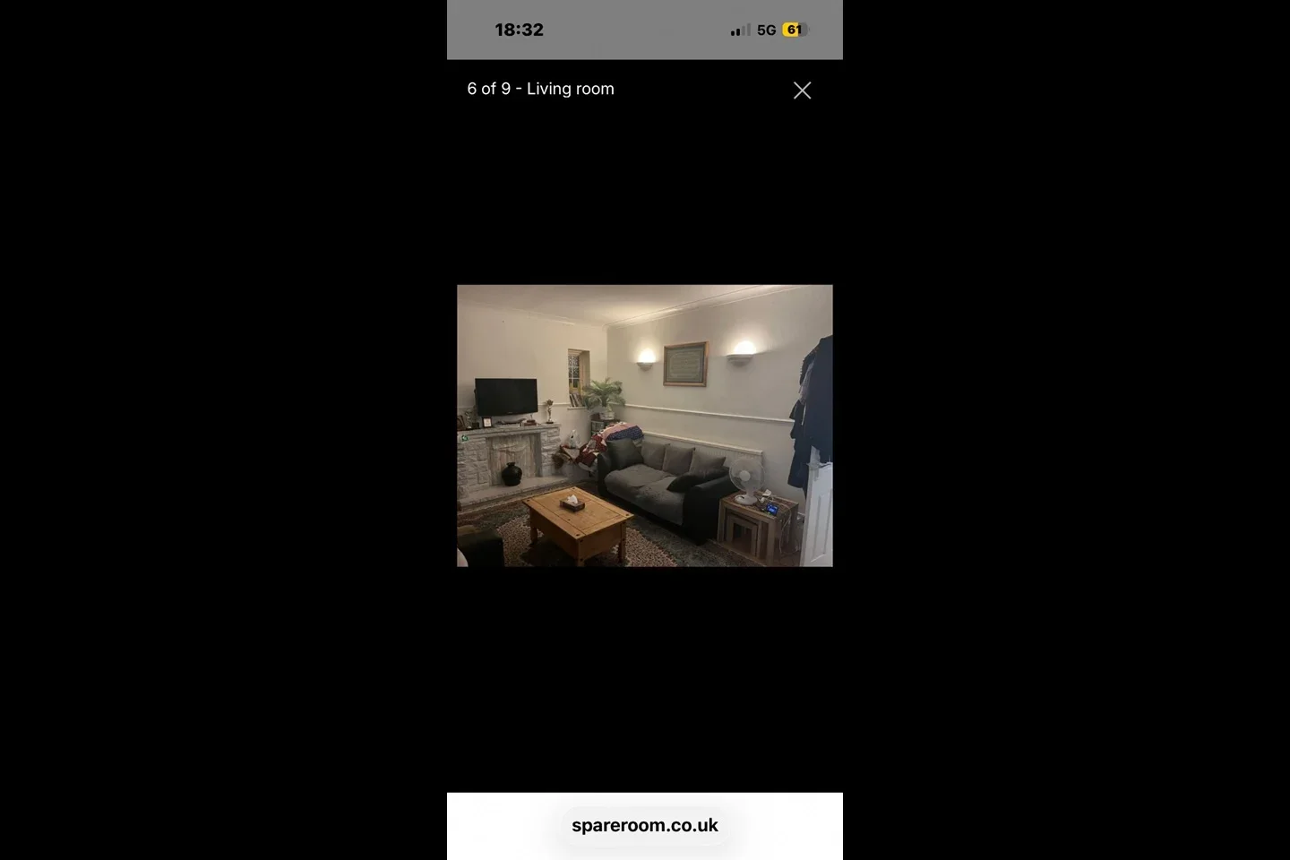 Room Fairfields Crescent in Greater London