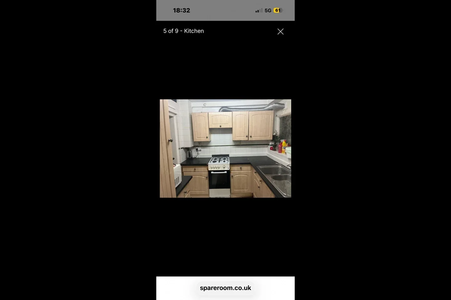 Room Fairfields Crescent in Greater London
